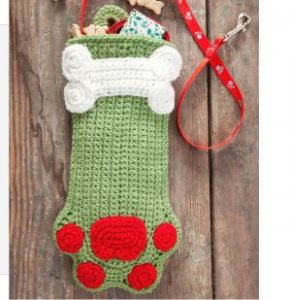 Dog-paws-christmas-stocking