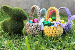 Easter mini baskets