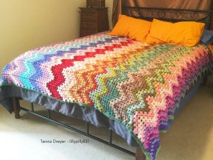 Crochet blanket - queen size bed