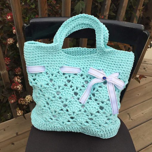 7 Crochet Patterns baskets and tote bags using Bernat Maker Home Decor ...